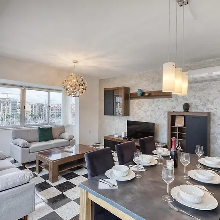 Seafront 2br Valletta Views Ta' Xbiex Marina Appartamento *